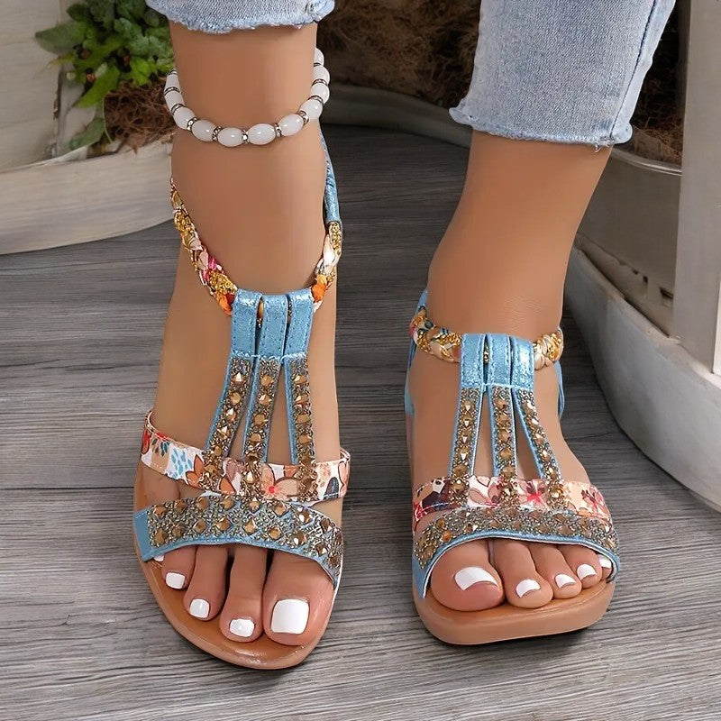 ÉtéChic - Comfortable and Casual Beach Sandals with Durable Sole