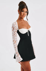 Lace Sleeve Mini Jurk Lovestylo