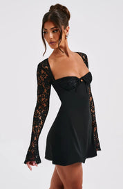 Lace Sleeve Mini Jurk Lovestylo
