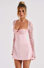 Lace Sleeve Mini Jurk Lovestylo