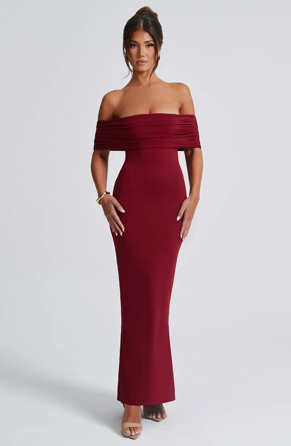 Maxi Jurk Dames Off Shoulder – Chic Bordeaux Kleur Lovestylo