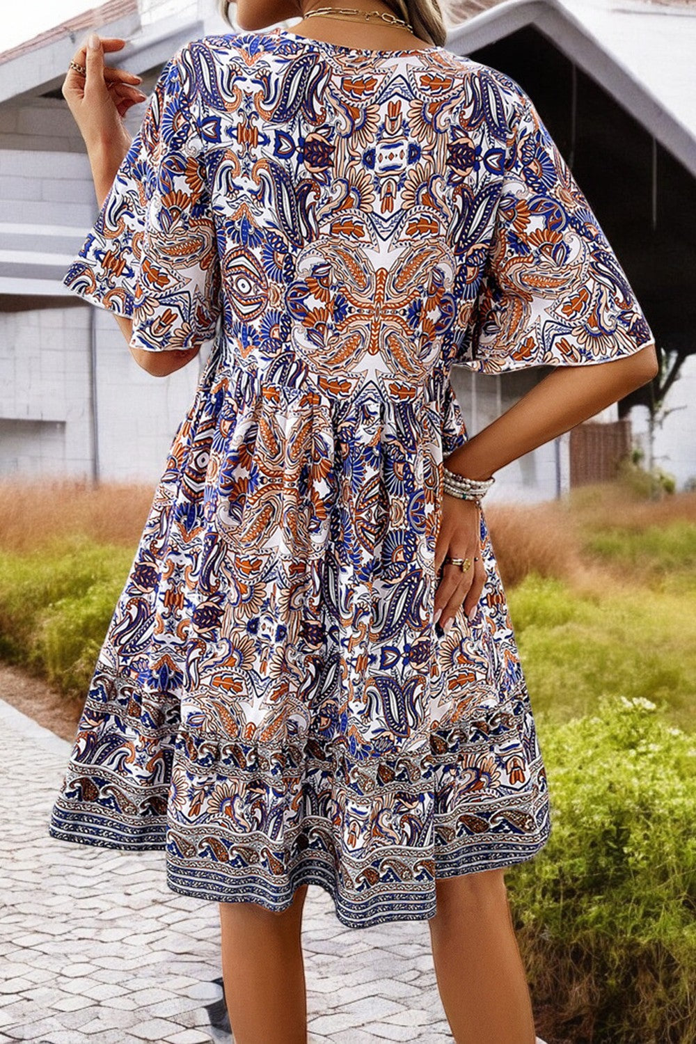 V-Neck Breezy Bloom Mini Printed Dress for Summer Style Lightweight Fabric
