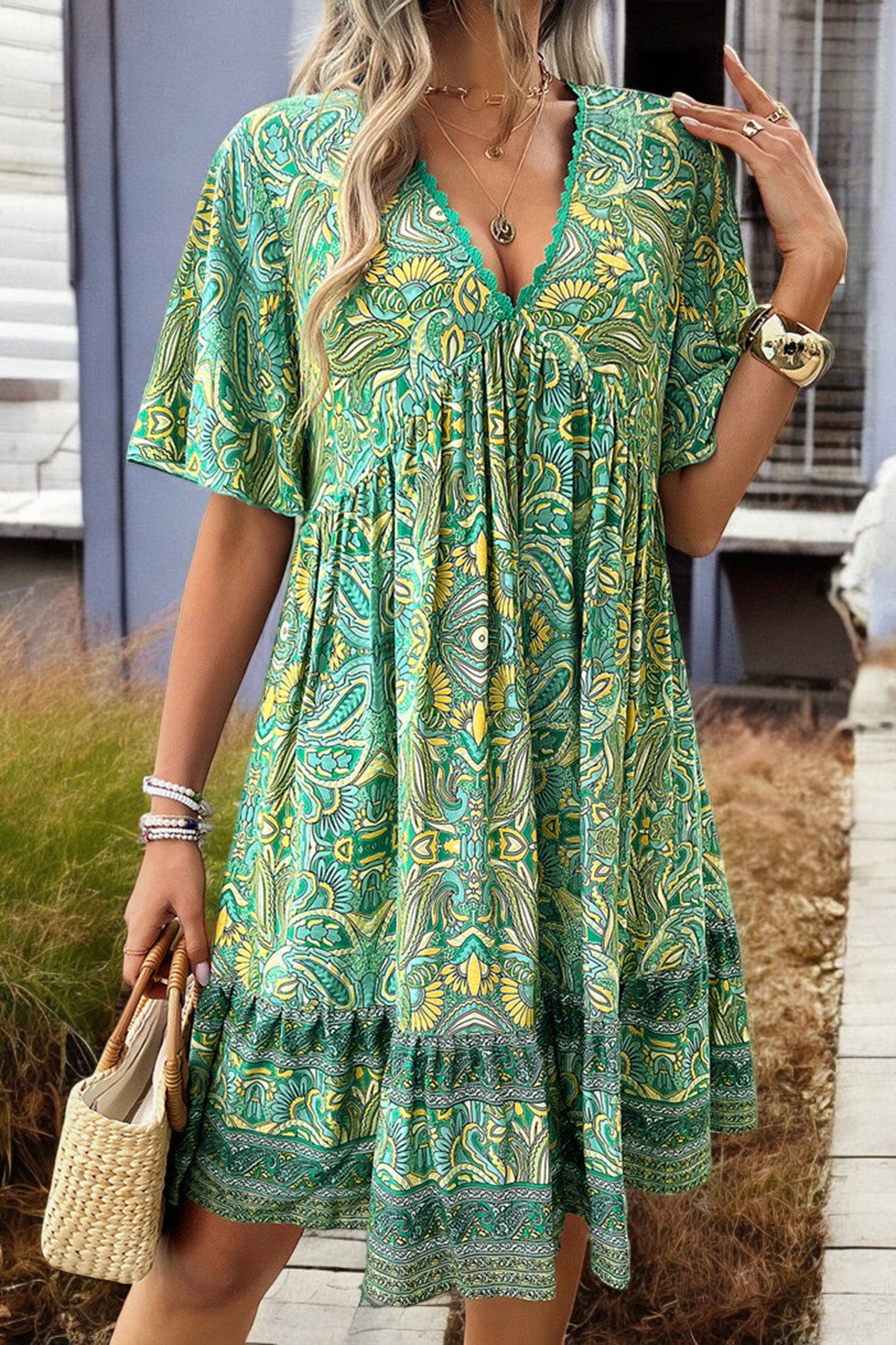 V-Neck Breezy Bloom Mini Printed Dress for Summer Style Lightweight Fabric