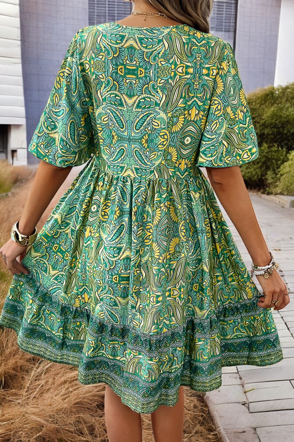 V-Neck Breezy Bloom Mini Printed Dress for Summer Style Lightweight Fabric