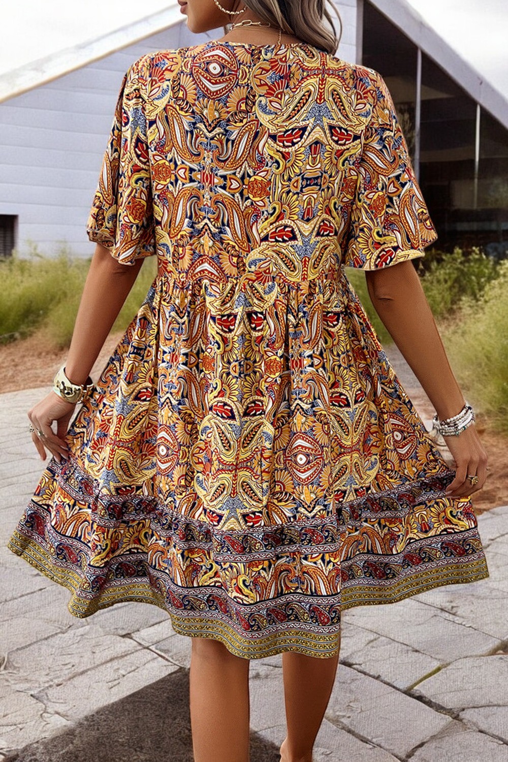 V-Neck Breezy Bloom Mini Printed Dress for Summer Style Lightweight Fabric