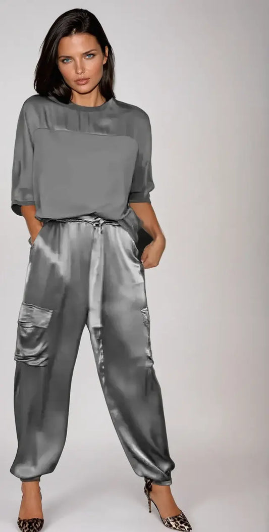 Women's Satin Two-Piece Suit for Elegant Occasions