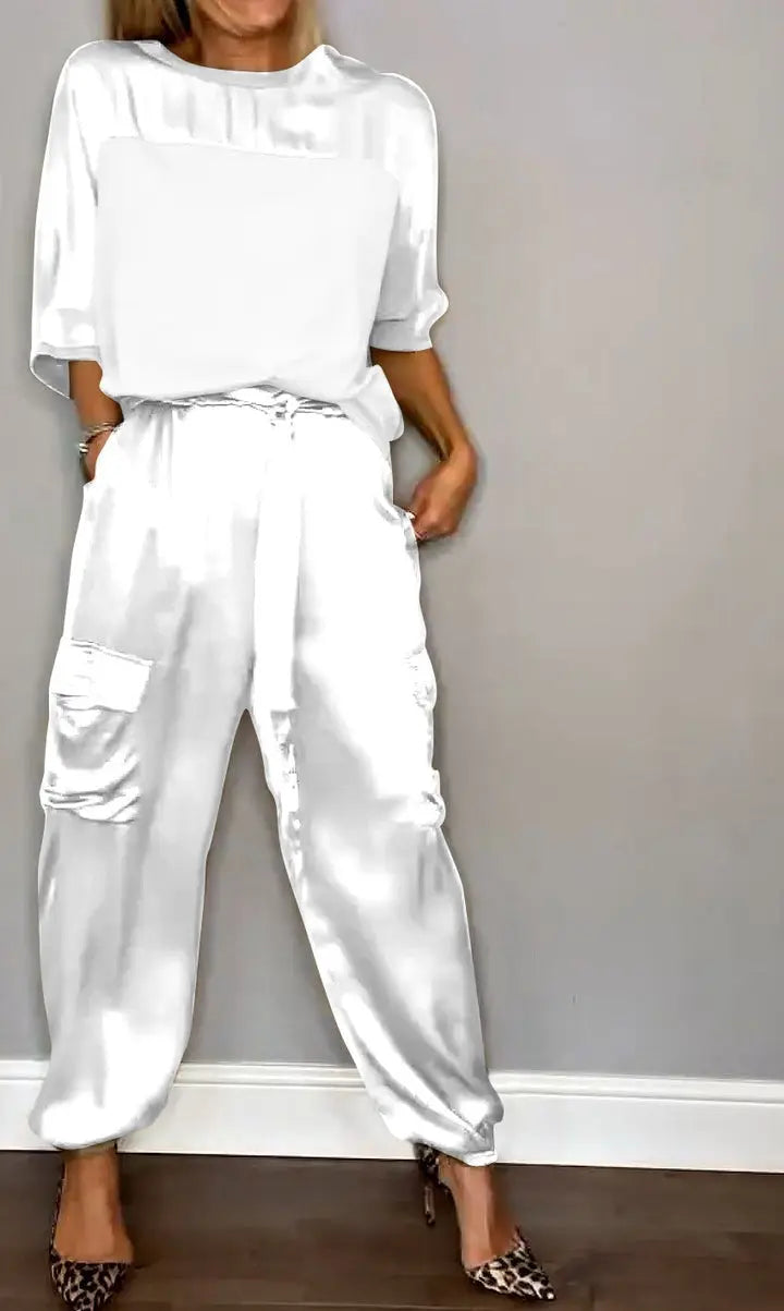 Women's Satin Two-Piece Suit for Elegant Occasions
